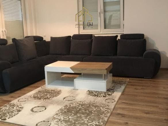 Banesë me qira – Mati 1