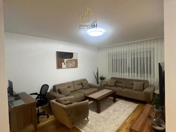 Banesë me qira – Kalabri (Emshir)