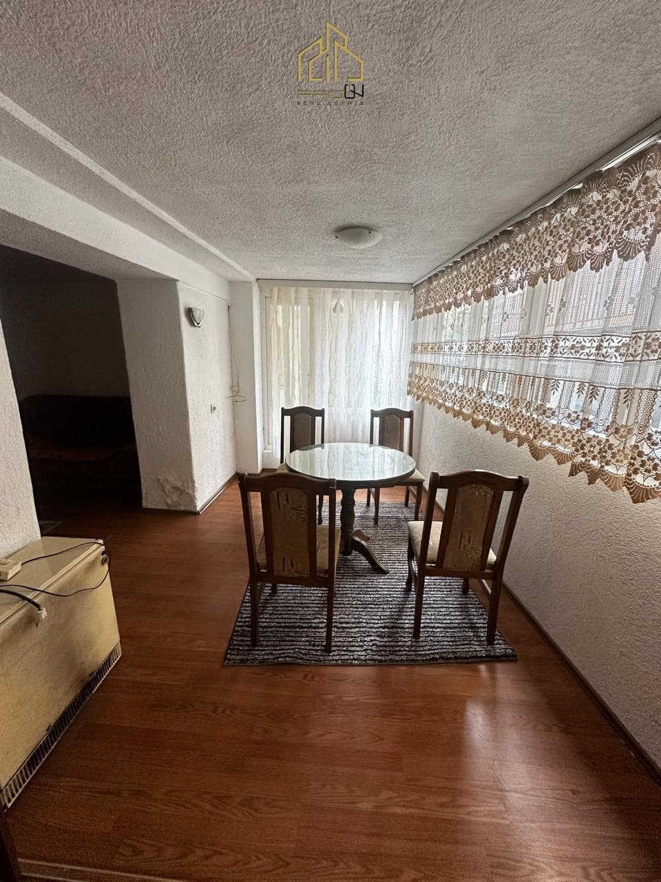 Kat shtëpie me qira – Bregu i Diellit 4