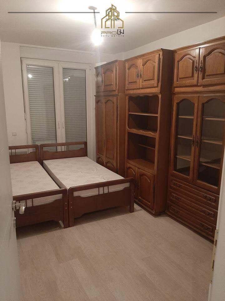 Banesë me qira – Mati 1 4