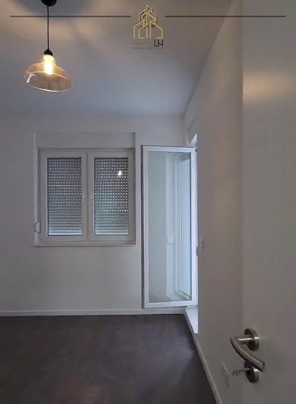 Banesë / Zyre me qira – Mati 1 4
