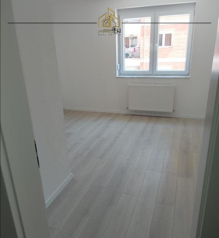 Banesë / Zyre me qira – Mati 1 3