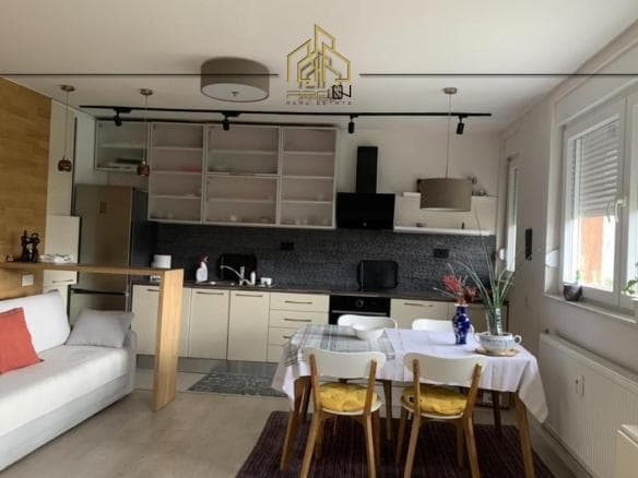 Banesë me qira – Ulpianë