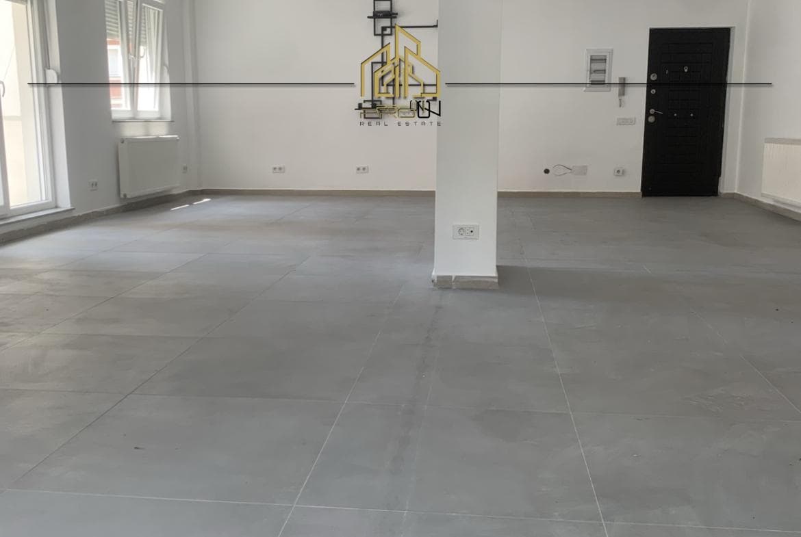 Banesë / Zyre me qira – Rruga B 4