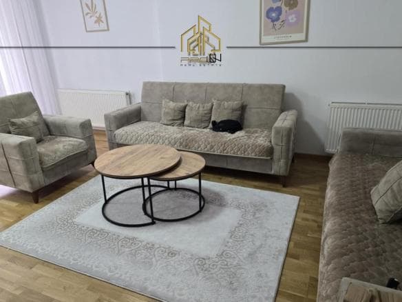 Banesë me qira – Kalabri (Emshir)