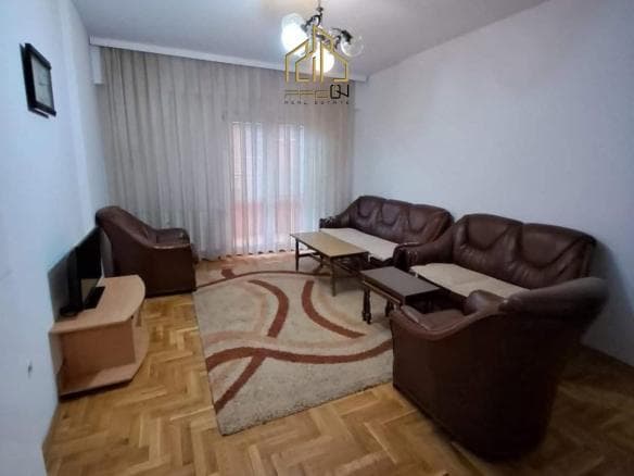 Banesë me qira – Kalabri (Emshir)