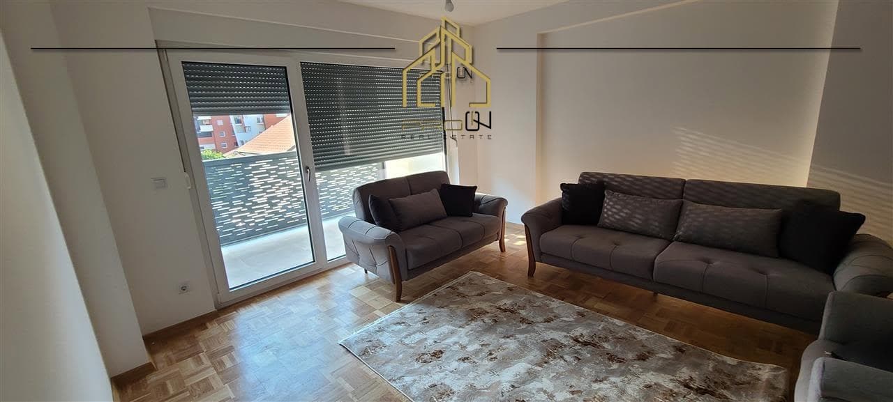 Banesë me qira – Mati 1 2