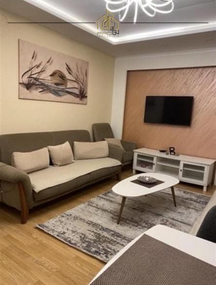 Banesë me qira – Tophane 2