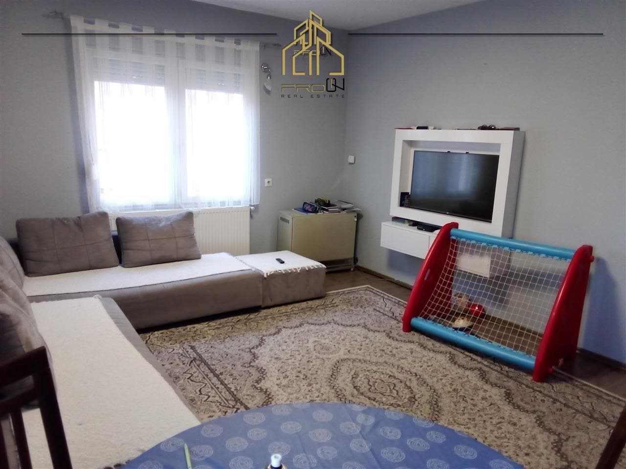 Shtëpi / Zyre me qira – Aktash 2