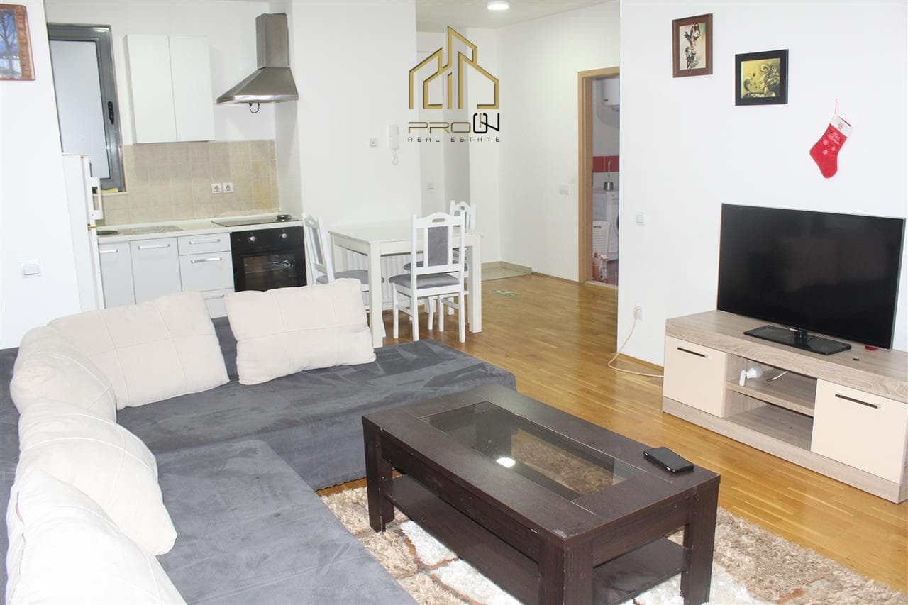 Banesë me qira – 4 Llullat 2