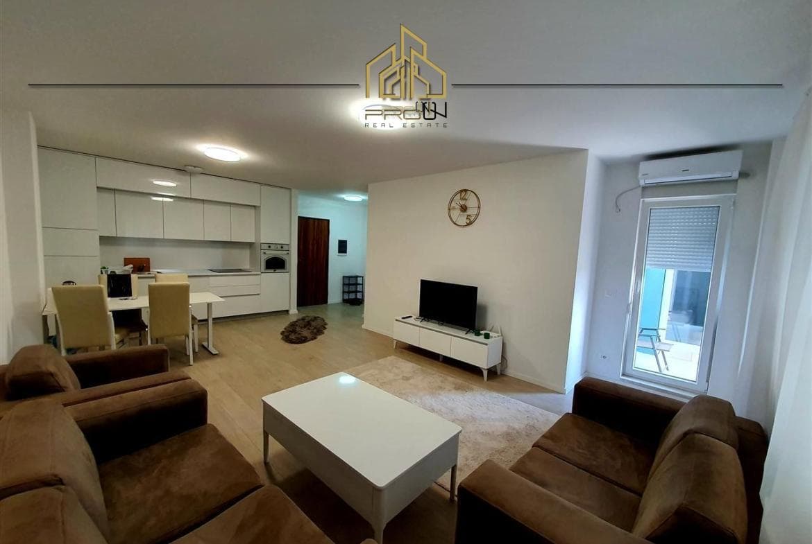 Banesë me qira – Mati 1 2