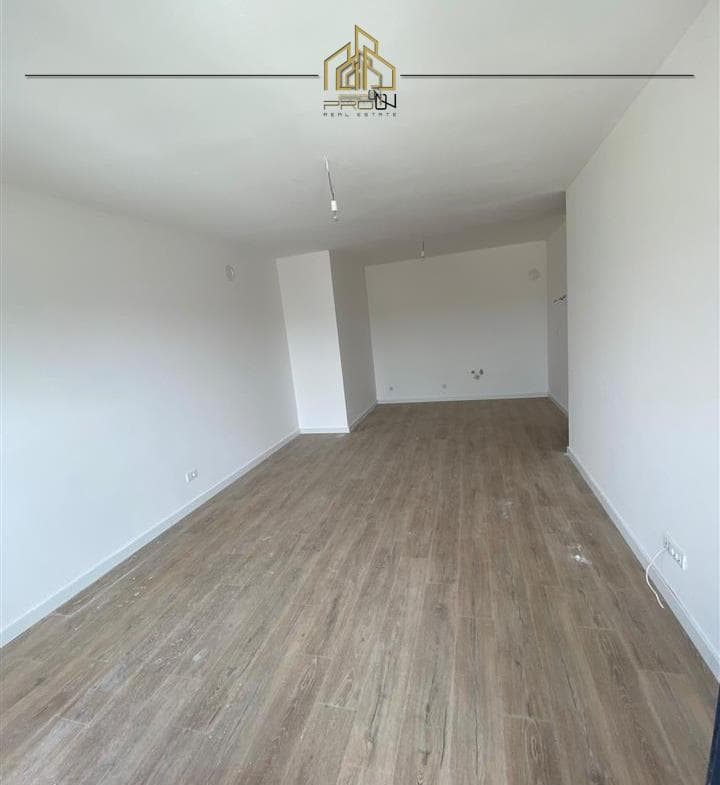 Banesë / Zyre me qira – Kodrinë 3