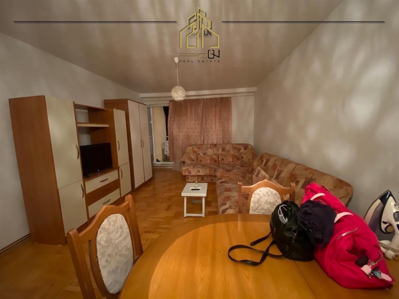 Garsoniere me qira – Qendër 3