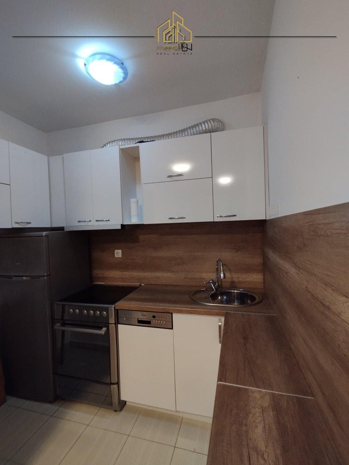 Banesë me qira – Mati 1 3
