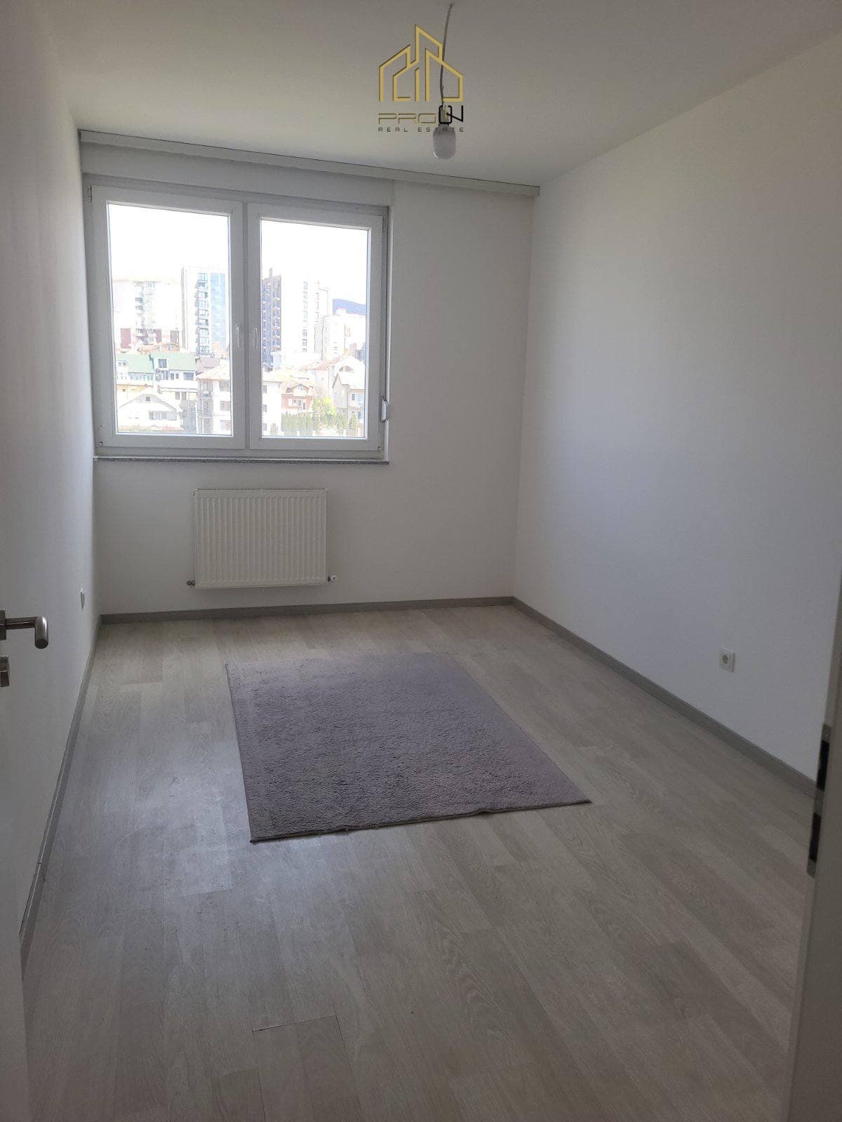Banesë / Zyre me qira – Bregu i Diellit 4