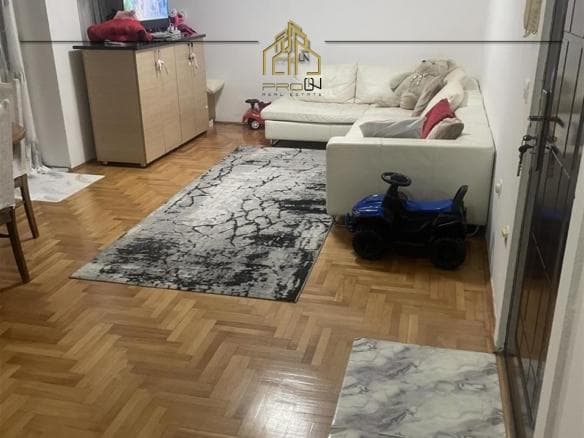 Banesë me qira – Fushë Kosovë
