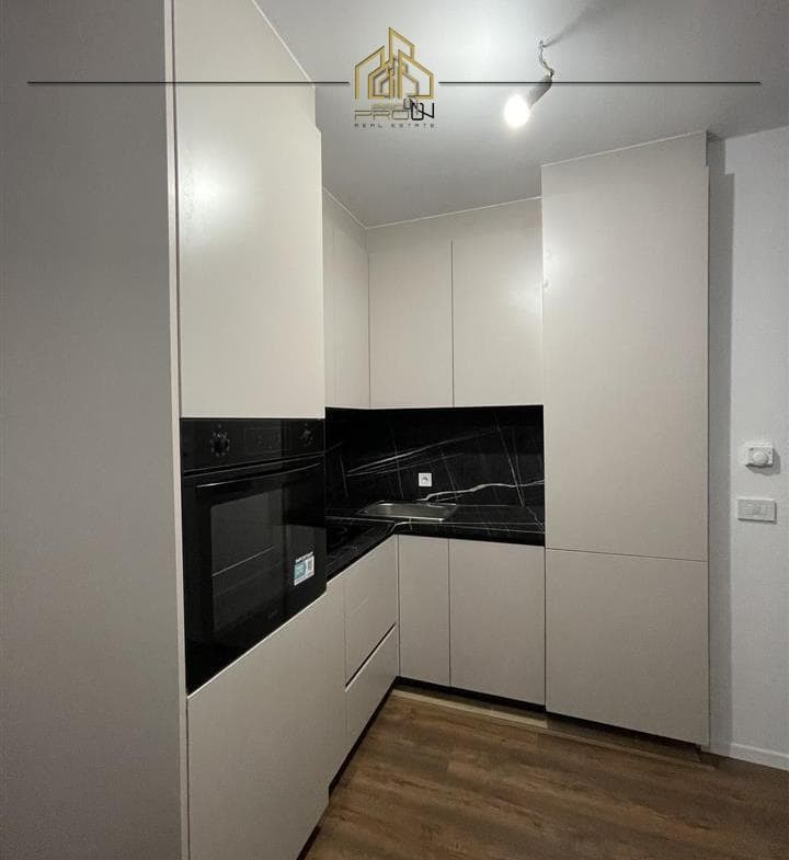 Banesë / Zyre me qira – Velani 3