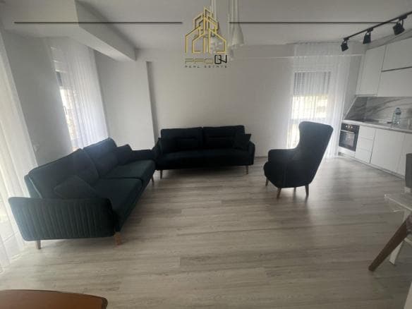 Banesë me qira – Tophane