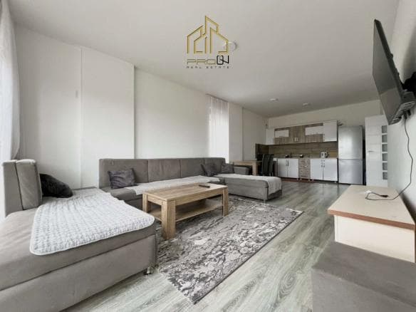 Banesë me qira – Kalabri (Emshir)