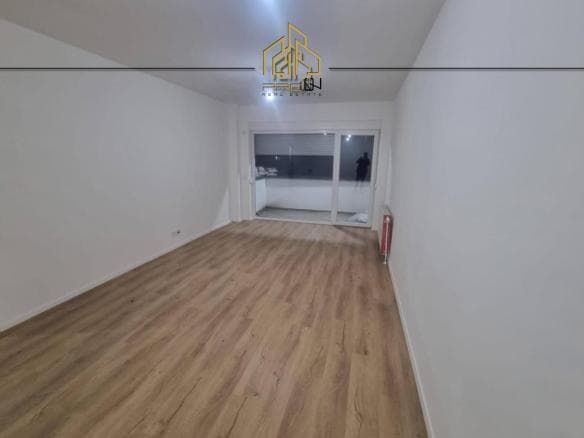 Banesë me qira – Mati 1