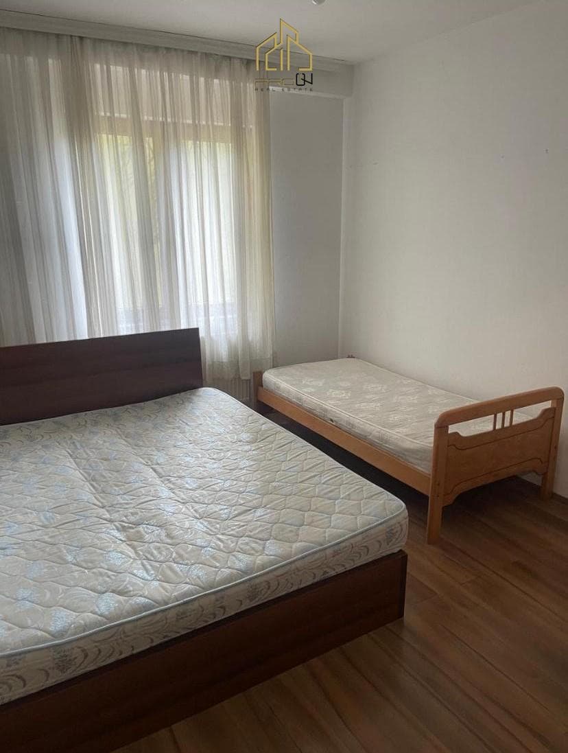 Banesë me qira – 4 Llullat 3