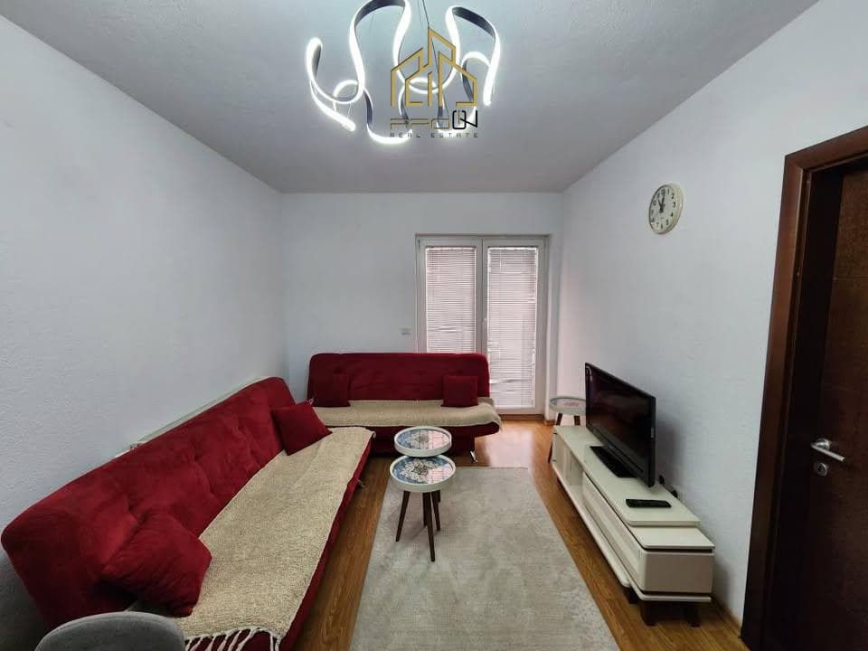 Banesë me qira – Mati 1 2