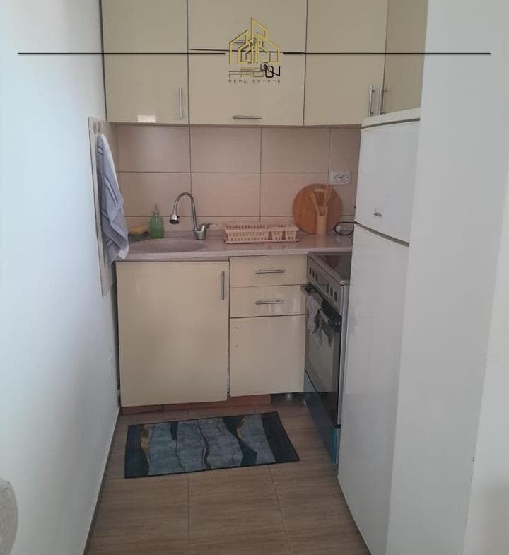 Banesë me qira – Mati 1 4