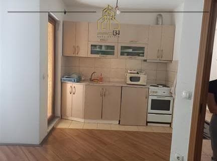 Banesë me qira – 4 Llullat 2