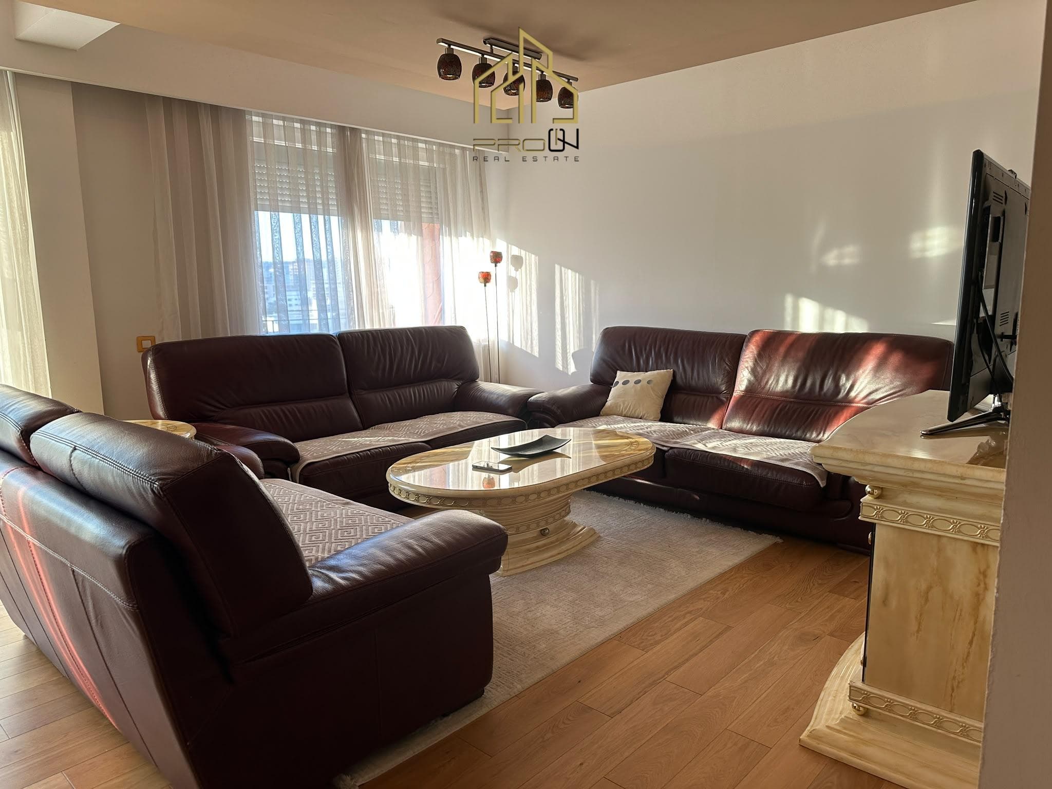 Banesë Duplex me qira – Pejton 3