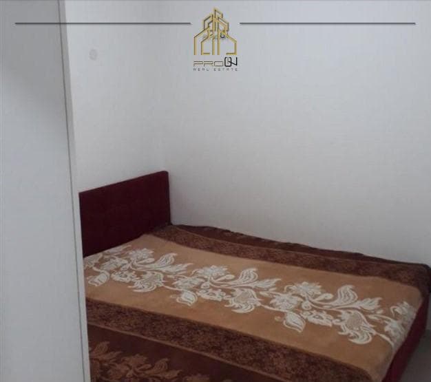 Banesë me qira – Mati 1 4