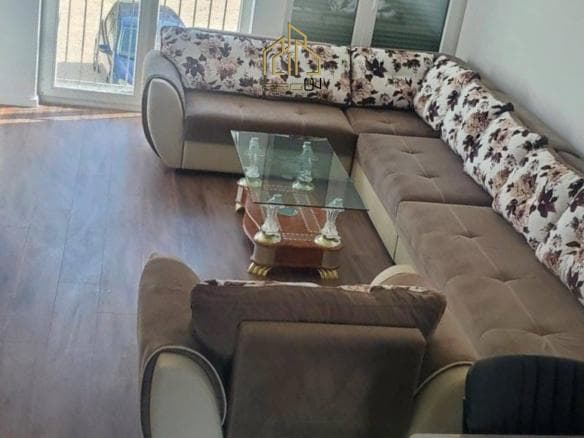 Banesë me qira – Kalabri (Emshir)