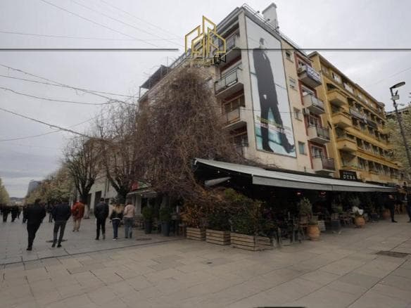 Banesë / Zyre me qira – Qendër