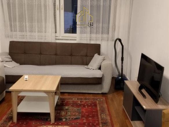 Banesë me qira – Kalabri (Emshir)
