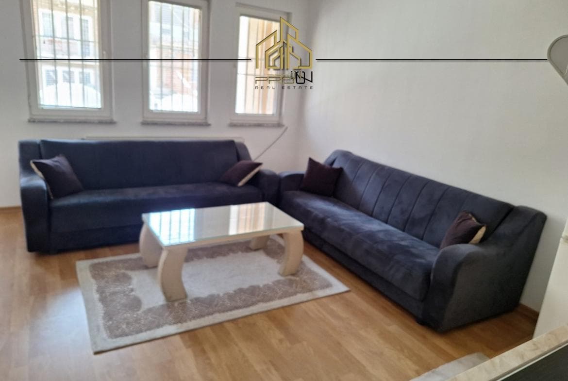 Banesë me qira – 4 Llullat 2