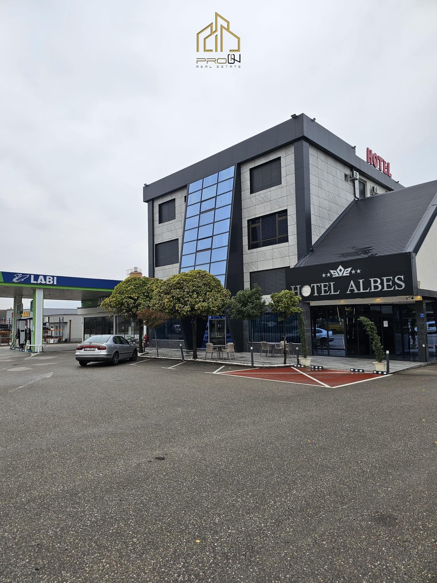 Kompleks me pompë benzine, hotel, restaurant dhe salla eventesh në shitje – Korishë, Prizren km 4-të 3