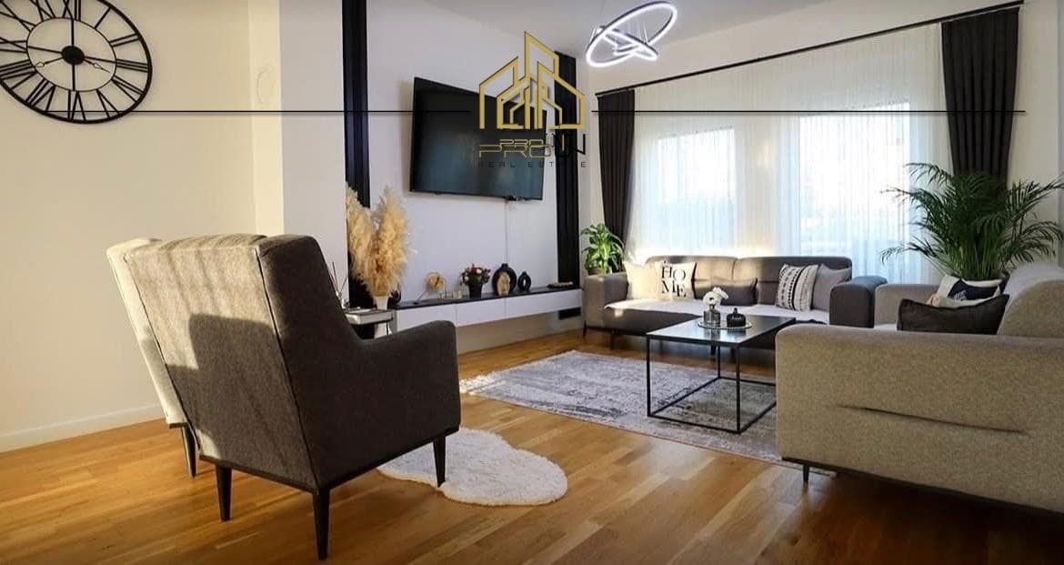 Shtëpi me Qira – Royal Green Residence, Zllatar 2