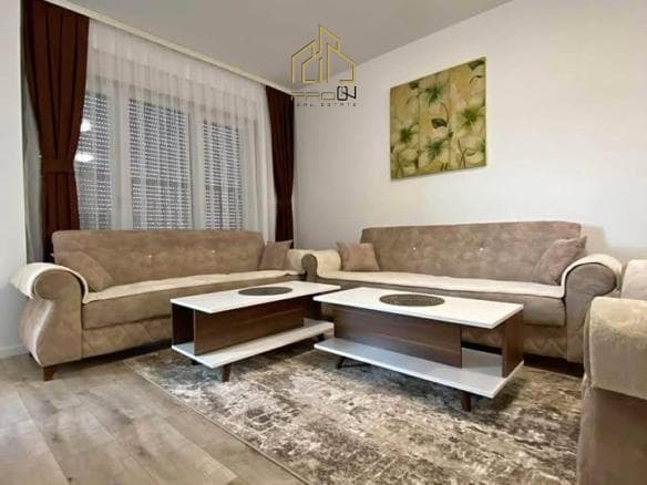 Banesë me qira – Tophane