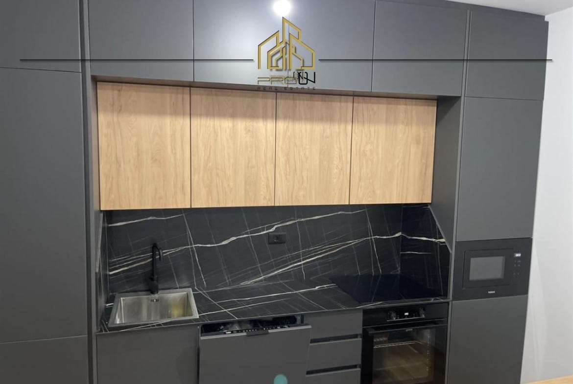 Banesë me qira – Mati 1 4