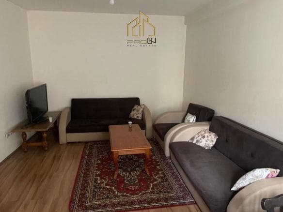 Banesë me qira – 4 Llullat