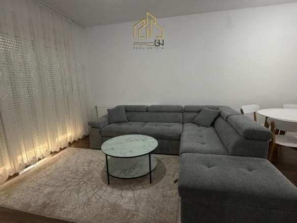 Banesë me qira – Mati 1