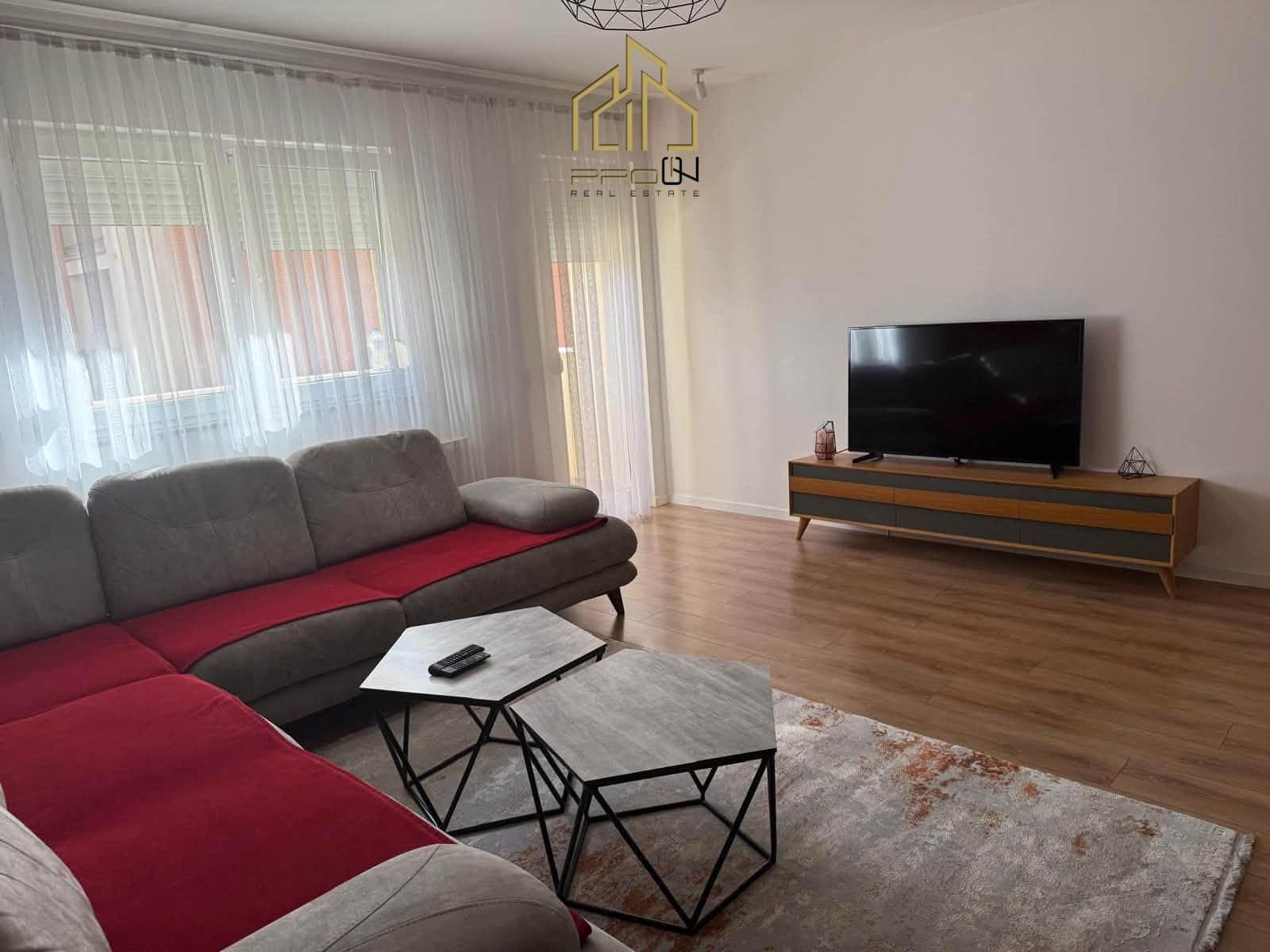 Banesë me qira – Mati 1 3