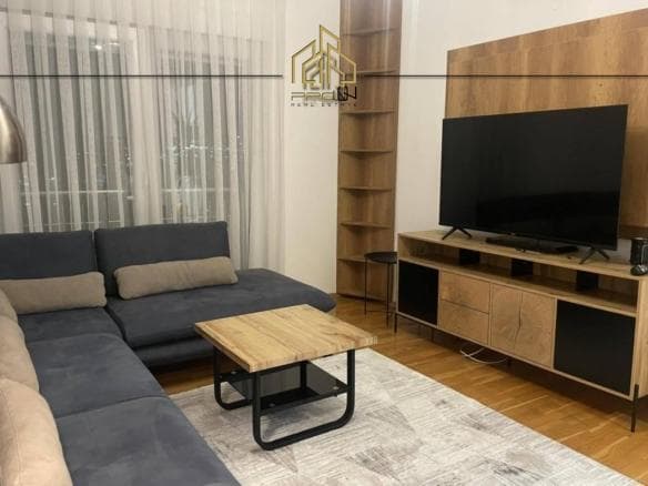 Banesë me qira – Kalabri (Emshir)