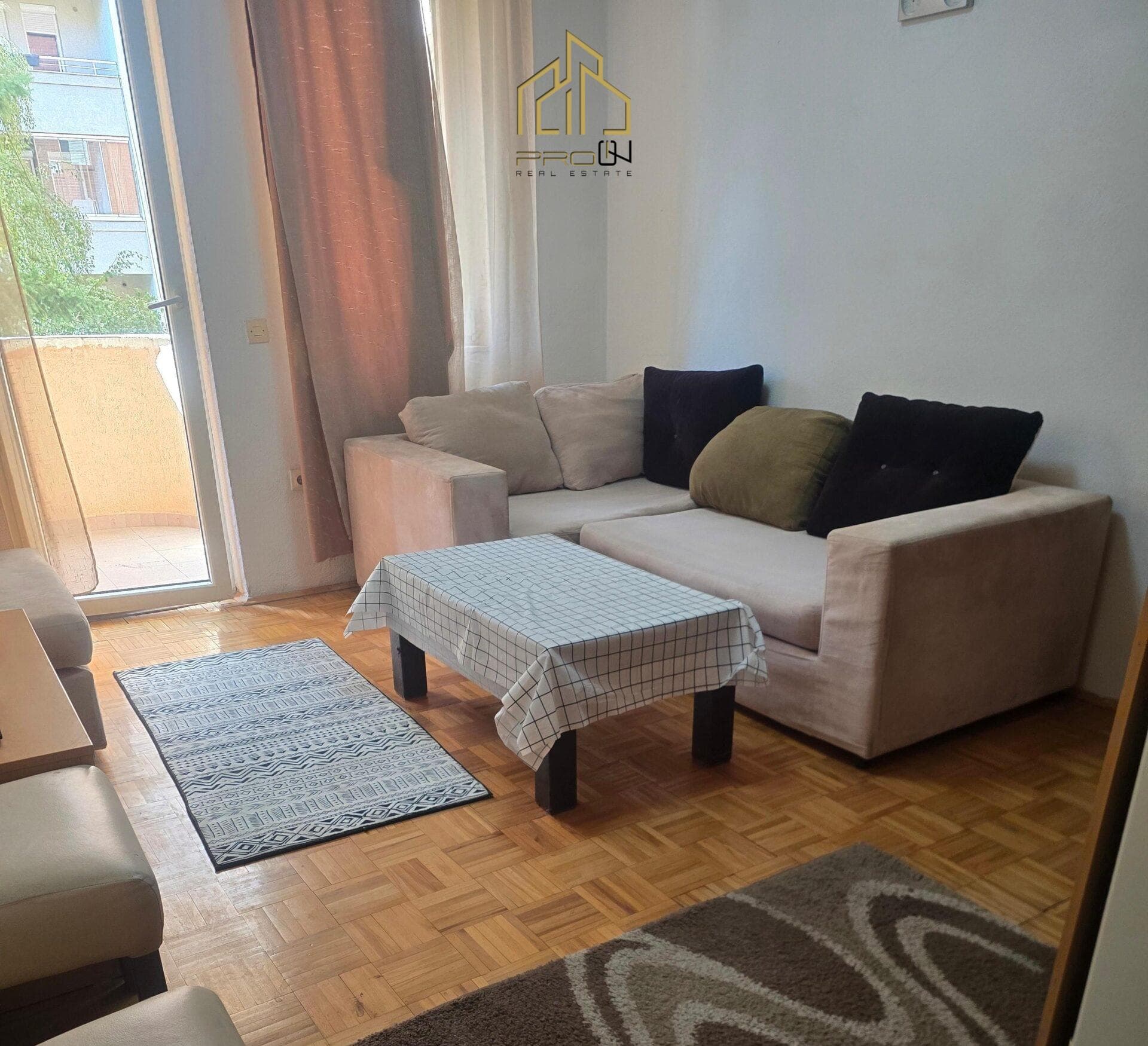 Banesë me qira – Qendër 2