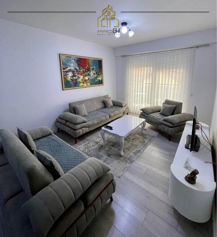 Banesë me qira – Mati 1 2