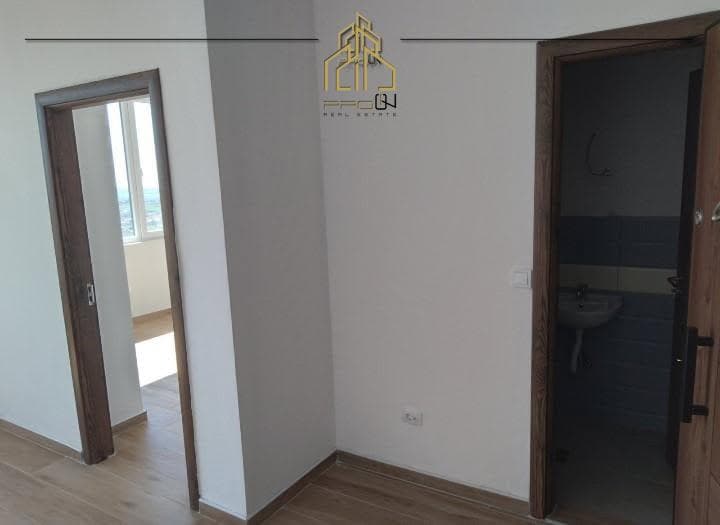 Lokal me qira – Prishtina e Re 4
