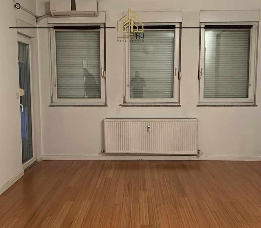 Banesë / Zyre me qira – Rruga B 2