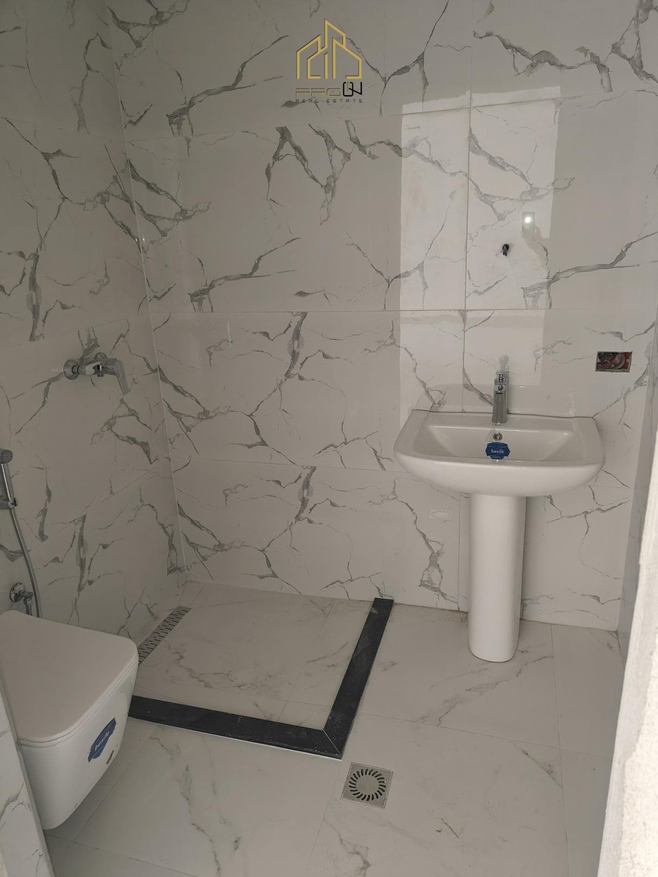 SHITET – Apartament në Kune, Shëngjin