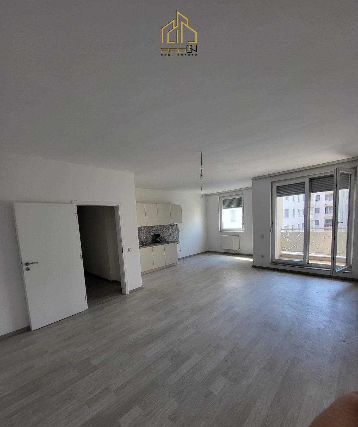 Banesë / Zyre me qira – Bregu i Diellit 2