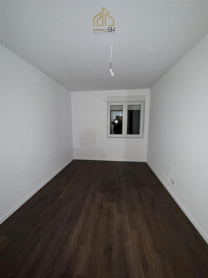 Banesë me qira – Mati 1 4