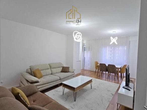 Banesë me qira – Tophane